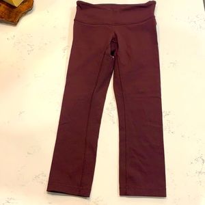 Lululemon cropped leggings